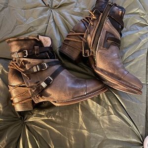 Freebird Crue Booties Size 10